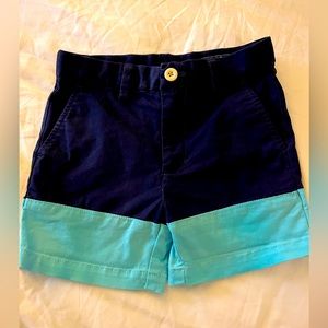 Vineyard vines navy short